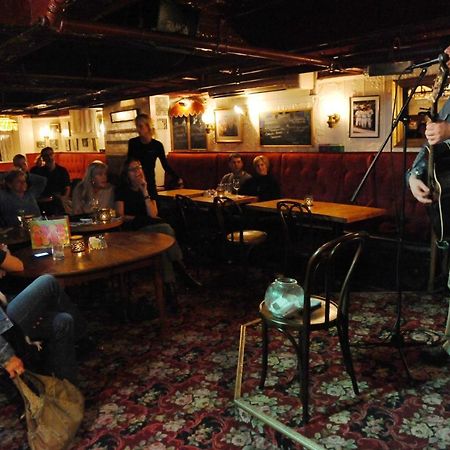 The Red Lion Inn Stockbridge Esterno foto